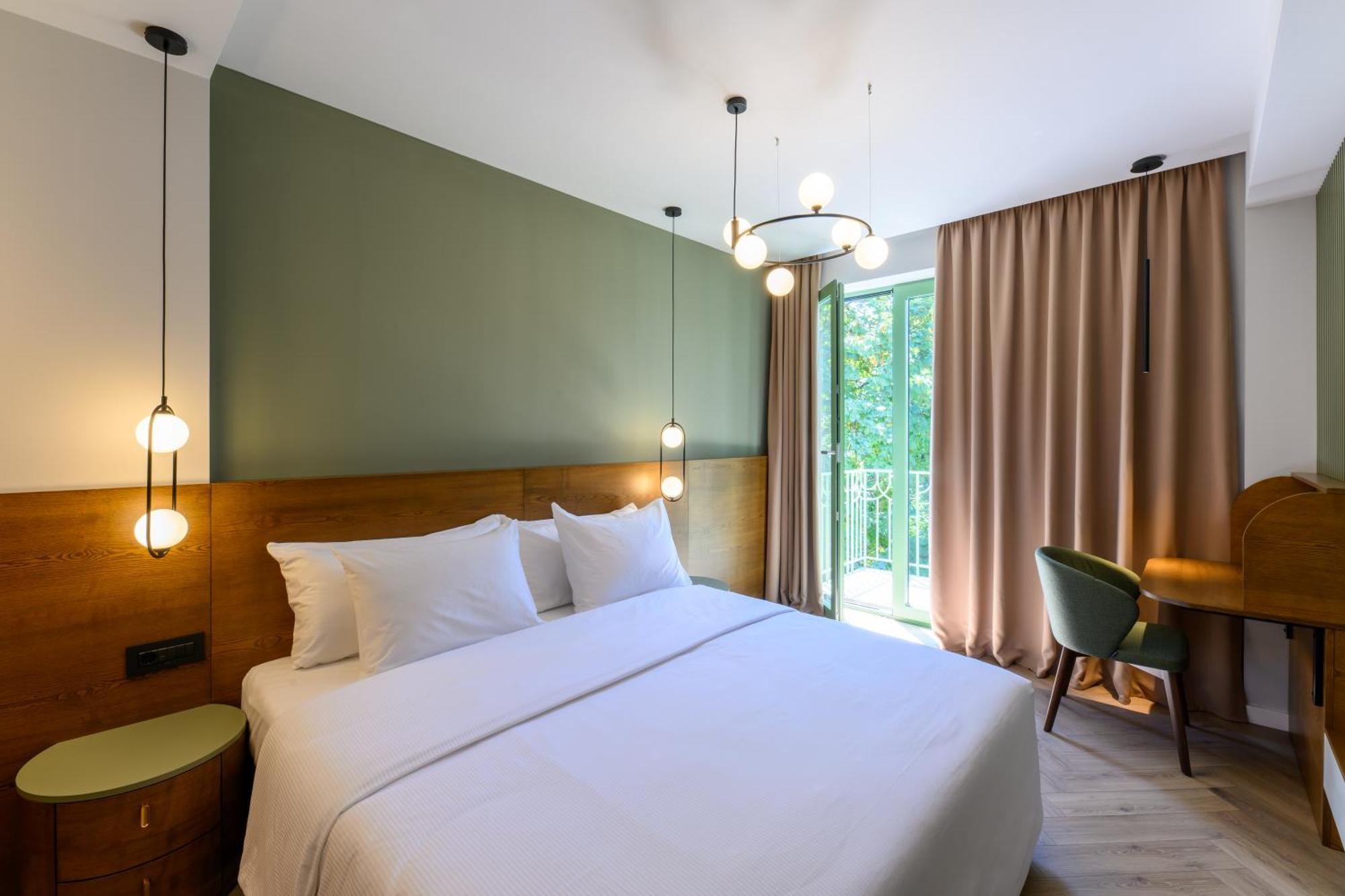 Luna Residence Villa ティミショアラ エクステリア 写真